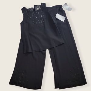 NWT Adrianna Papell Evening Sequined Carwash Set